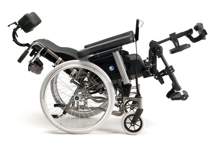 Инвалидная кресло-коляска Vermeiren Inovys II-E фото 3