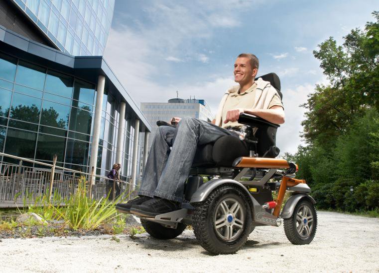 Инвалидная коляска с электроприводом C-2000 фото 10